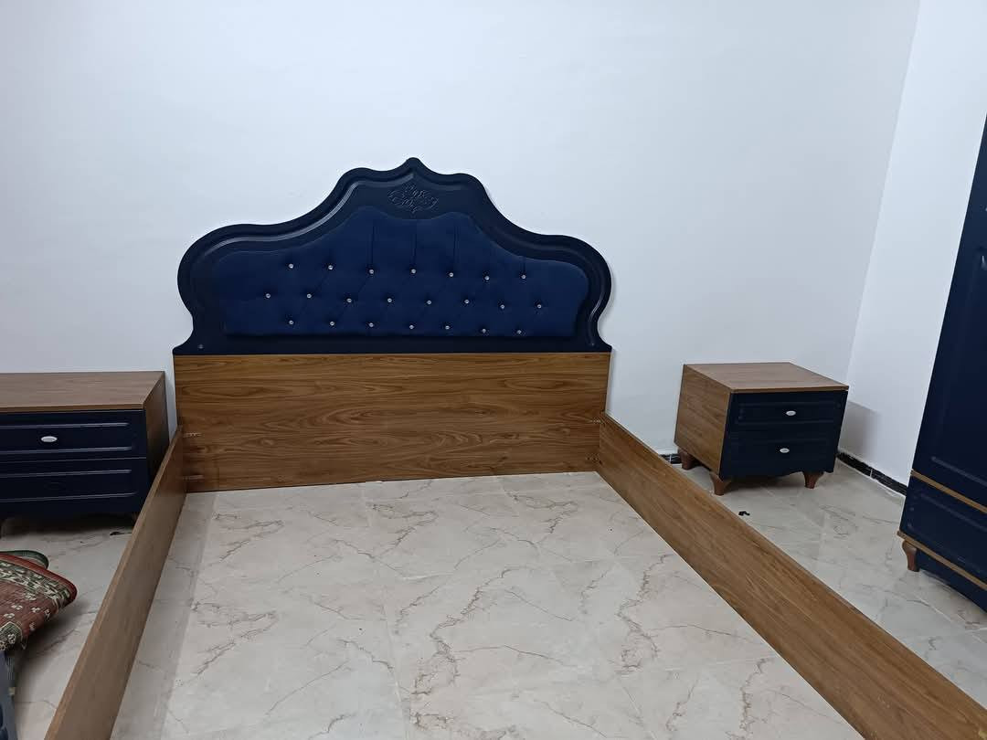 ‎                ‎مستعدون لتنصيب (شد )كافة انواع غرف النوم عراقي -ماليزي- صيني- تركي -مصري- ايطالي - سوري 
‎  كذلك كافة انواع الاثاث من البوفيات والمعارض  والفاترينات Mdf‎المستورده ومطابخ
و الhdf
متخصصين واصحاب خبره تزيد عن7 سنوات في العمل  
‎كذلك تصليح غرف النوم والكناتير التي تم تنصيبها على يد كوادر غير متخصصه  وتسببت بخلع  الابواب و الِاضرار بها
بألاضاافة الى ترتيب الغرف التي نصبت بصوره عشوائيه وجعلها اجمل مما كنت عليه 
.................:::::::::::::::::........
للستفسار او الحجز 
اتصل على الرقم ���� ***********
*********** ابو يوسف الكربلائي 
او المراسلتي على الماسنجر* او الواتساب*

