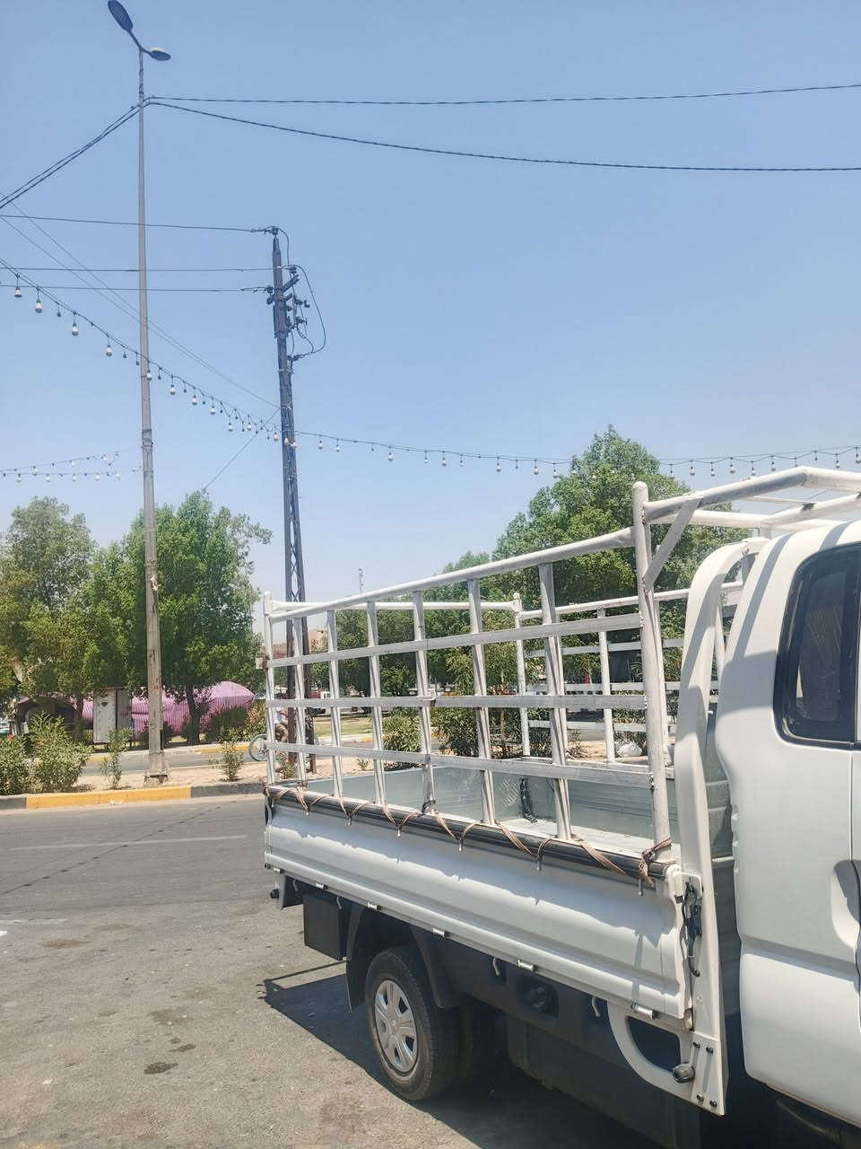 سلام عليكم محجر نثيه نضيف سعره 260 مكان بغداد ***********
