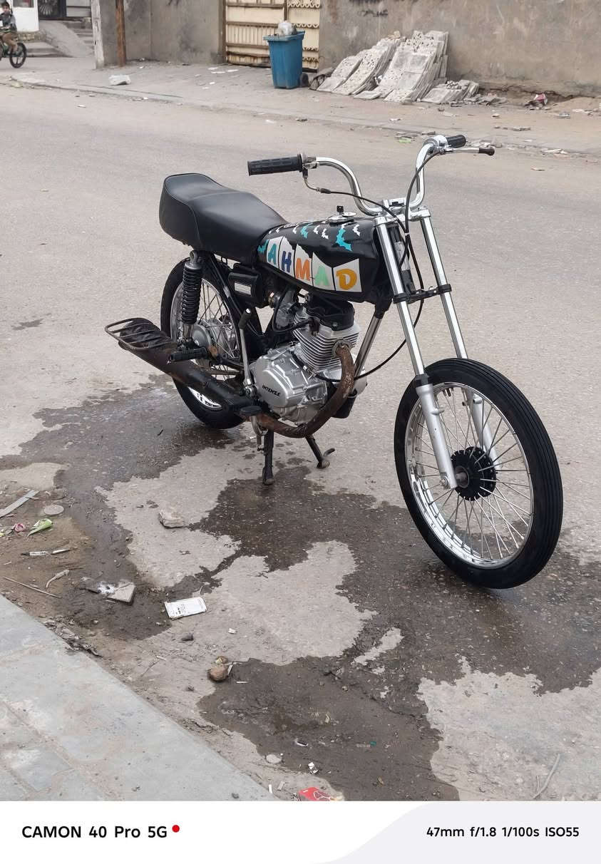 السلام عليكم انتنس شرط برغي مامفتوح بيها شاصي اصولي وكيل عقيل لربيعي موديل 21 مكان نجف حي النداء سعر 700 بيها مجال ***********
