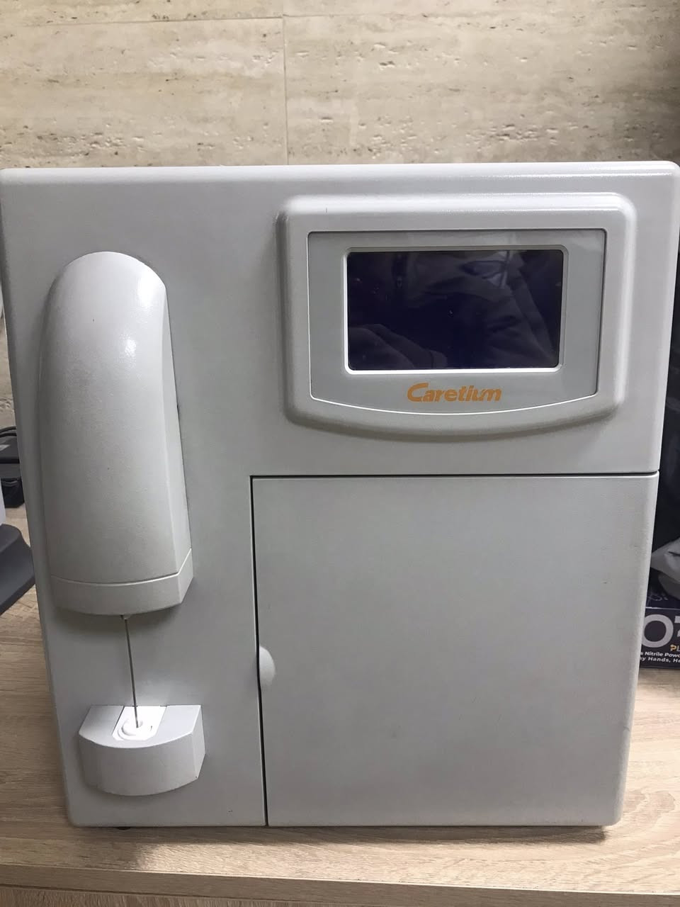 جهاز Electrolyte للبيع مشتغل فقط ٤ كتات الجهاز جديد كلش بضمان الشركة موجود في كربلاء للتواصل واتساب *********** او الاتصال
