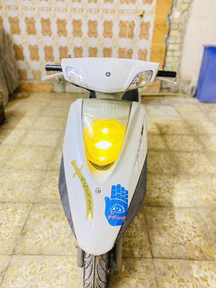 السلام عليكم بريز للبيع كفالة اي نقص مابيها بعدها رمبة صارلها شهرين نازلة شلعه معدل كهربايات  كفرات اشاير هورن دبلات كلجات كلشي بيها جديد
جيب وياك فيترية مو فيتر واحد اوراق المعرض موجودة منفس موجود
مكاني بغداد 
السعر ٧٠٠ وبيها مجال قليل  قليل قليل
تواصل واتساب ع رقم او الاتصال
***********
