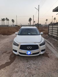 وبركاته نيسان انفنتي QX60 V6  موديل 2017 اللون صدفي  فور ويل  سبعة راك...