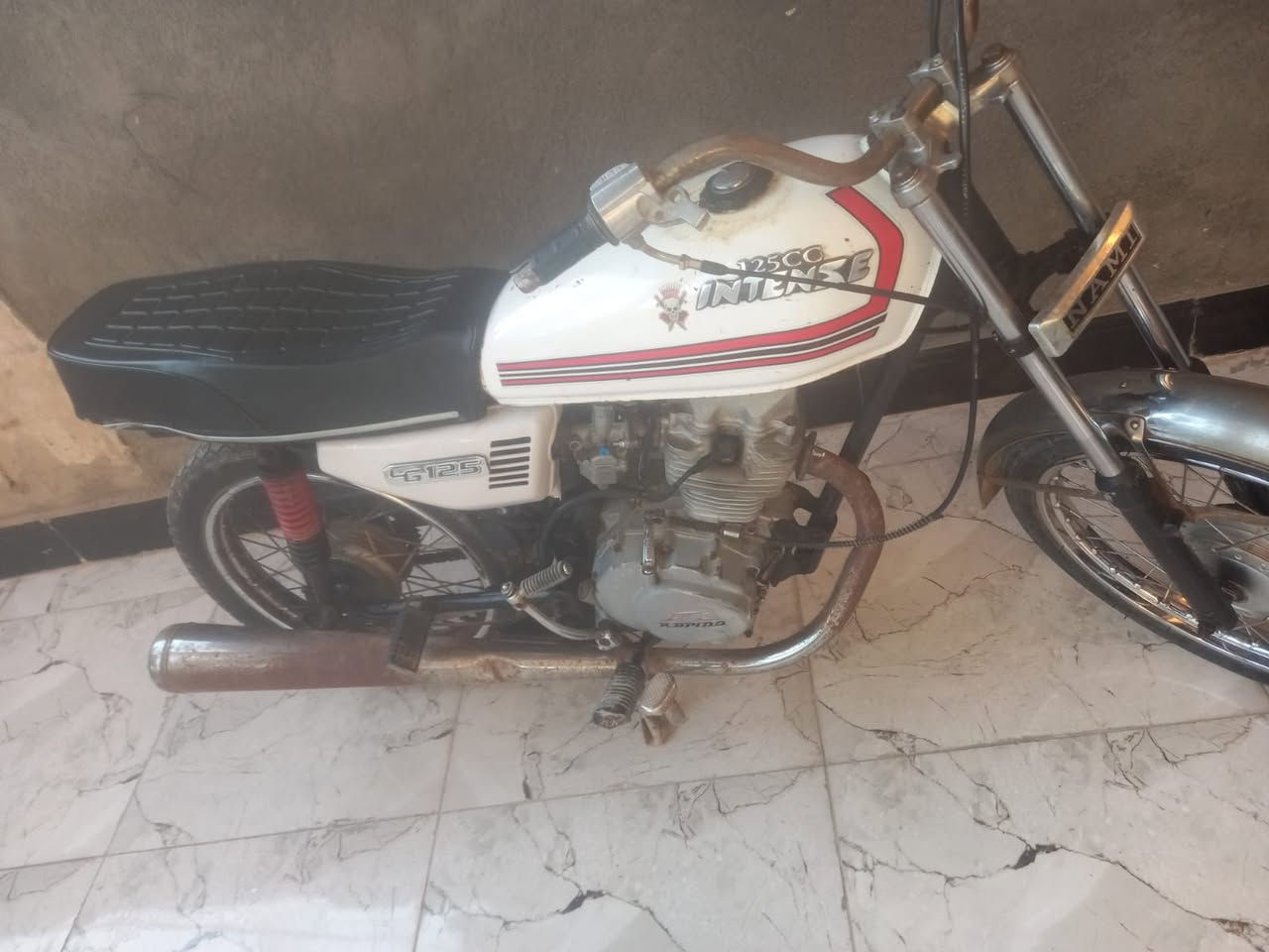 دراجه يراني البيع السعر 325 وبيه مجال مكان القرنه بهورسعد ***********
