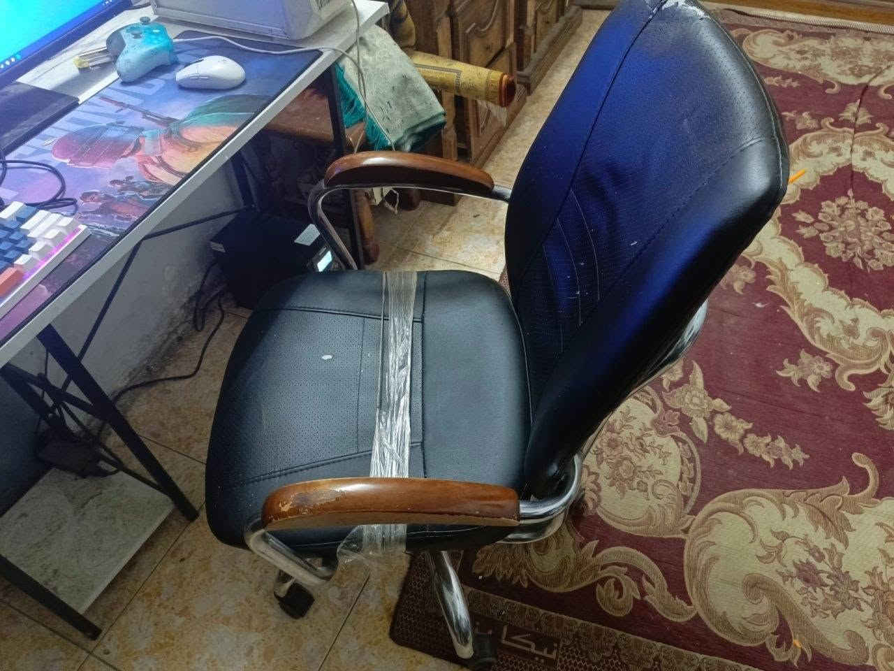 Pc للبيع
مواصفات
كرت شاشه 2080 Super من شركه gigabyte 
كيس ميني صغير اربع فانات بيه فقط ٣ فانات
معالج ci5-10400f
رامات black wolf 8x2 3200
مذر بورد h410m H v2
تخزين m.2 256 مع ssd 512
شاشه Led KTC 27 QHD IPS 200Hz مع كارتونه + شاشه  24 Philips تردد 60Hz
Ups online rising 1K
سماعه hyperdX cloud 2 مع كارتونه
كيبورد k500 مع كارتونه + كيبورد ثاني هديه
ماوس logtic g 304 مع كارتونه+ ماوس باد
مع يده تحكم gamesir T7 pro مع كارتونه
ميز+ كرسي
ملاحظه شاشه 27 مع Ups تحت ضمان
سعر  مليون و ٣٠٠ الف


**إذا كنت صاحب هذا الإعلان وتريد حذفه لأي سبب، رجاءا أرسل رسالة إلى الدعم الفني**