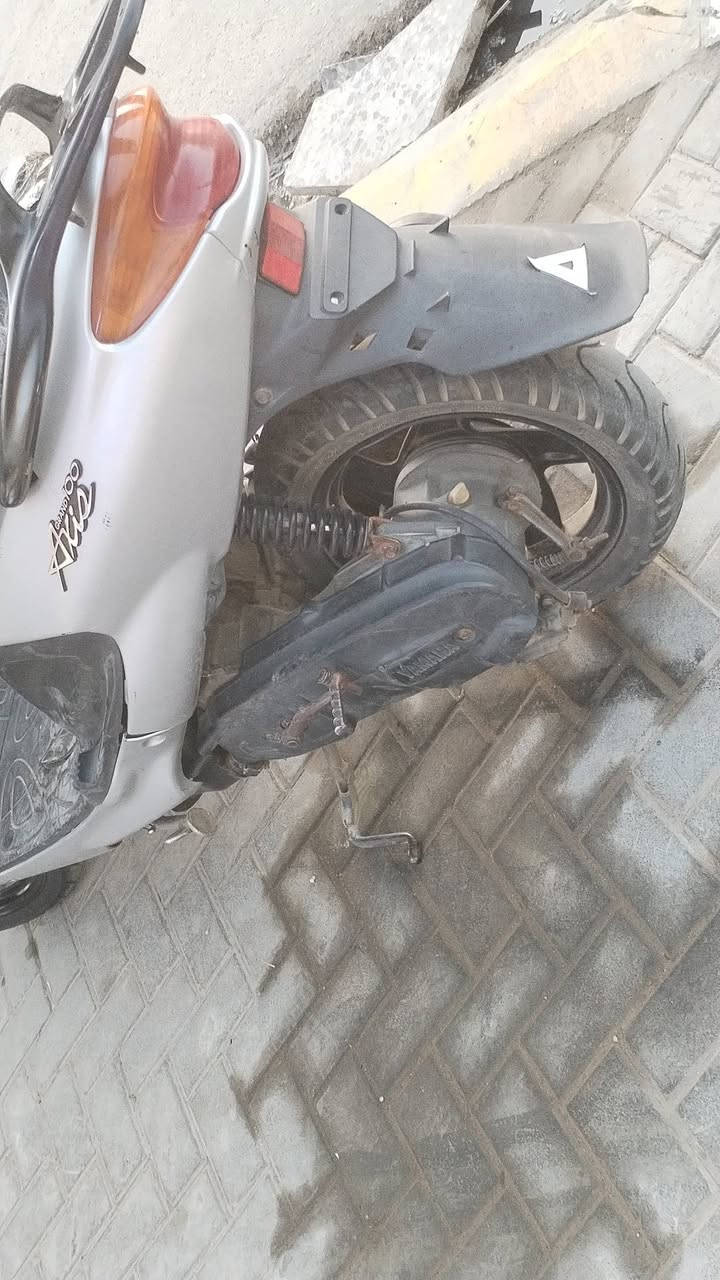 دراجه دولفين مره وحده مجفته فقط بوشه وبستم دراجه خير من الله اشاير هورن كلشي شغال هندر ما ناقصها شي الدراجه بس سلف ميشتغل
السعر ب325وبيها مجال


**إذا كنت صاحب هذا الإعلان وتريد حذفه لأي سبب، رجاءا أرسل رسالة إلى الدعم الفني**