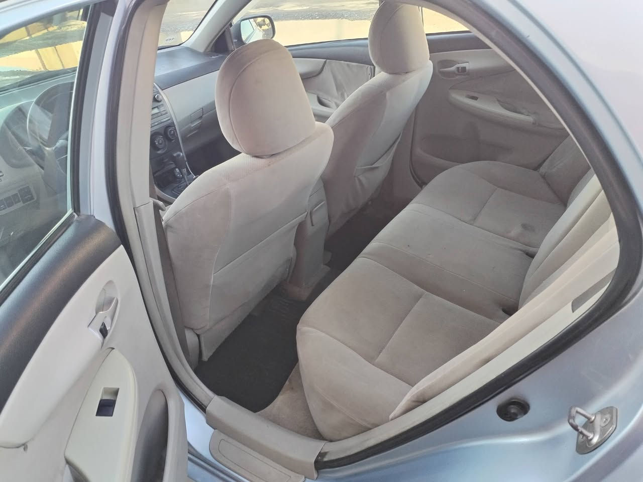 كورلاه رقم أربيل انكليزي موديل 2012
كير محرك شرط كشر نضيف جدا بيها جاملق امامي مبدل وقبق الصندوك مبدل والجاملق جهه السايق تكحيل بدون دواخل سعر 125 وبيها مجال مكان صلاح الدين بيجي هاتف *********** ***********
