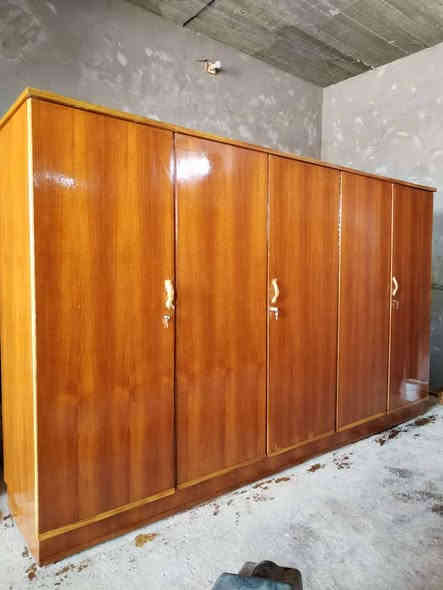 كنتور صاج نضيف ٥ باب يوجد توصيل داخل تكريت والعلم وبيجي والدور وعوينات الاتصال ع رقم او مراسله وتساب 
‏‪***********‬‏
