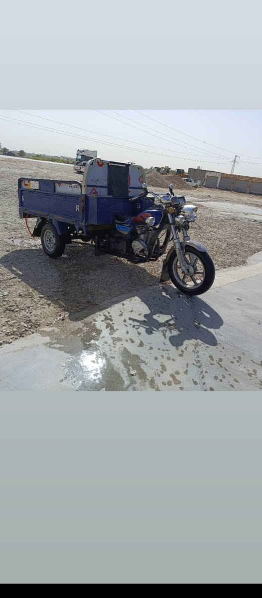 السلام عليكم عيني ستوته للبيع ستوته مقفوله من كل شيء اوراق استنساخ مقفوله شاصي رقبه محرك مقفوله من كلهن كهربائيات كلها شغاله موديل 19 مكان شاومي على الخاص///***********
