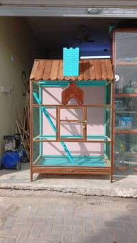 قفص متاح خشب صاج ثقيل التفاصيل  الارتفاع متر و60  العرض متر و 5 النزال...