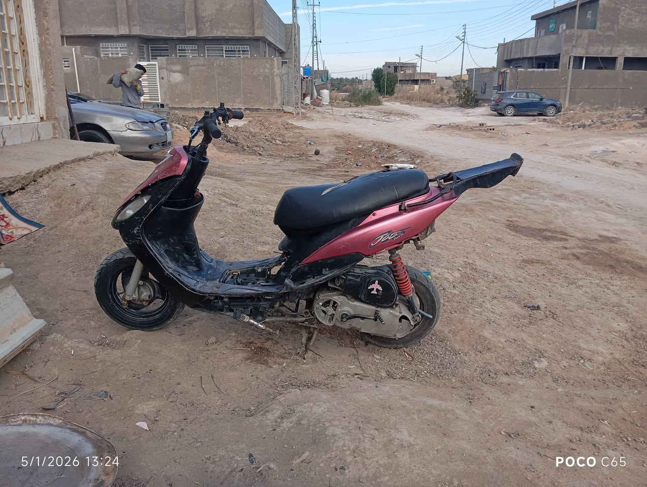 سلام عليكم.... ماكس منغولي..... مكينه مبدل بس ولفات بوشه 55بلاد.... موديل2008 شلعه معدل قلاع.. كلاها شغاله عوزها بس باتري البيع او مراوس شعدك مراوس راسني... السعر450وبيها مجال قليل المكان كربلاء الحسينيه لعطيشي رقم،***********
