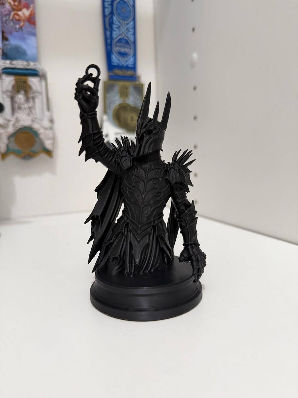 Lord sauron
متوفر الونين ابيض عظمي والاسود 
سعره 15 ويه توصيل


**إذا كنت صاحب هذا الإعلان وتريد حذفه لأي سبب، رجاءا أرسل رسالة إلى الدعم الفني**