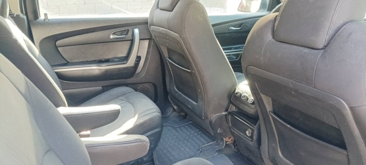 السلام عليكم جمسي اكاديا موديل ٢٠١١ تبريد ٣قطع تدفئة شغالات كير ممتاز بيها نورلات تعبانة يعني دخانة سودة وصرف بانزيز محرك تنقيص تبخير مابي تخم تاير مستعمل نضيف حدادية زينة رقم بغداد سنويتها شهر ٢ ٢٠٢٥ سقطت مكاني يابل السعر ٨٥ ***********
