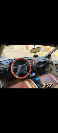 فيكترا • ١٩٩٢ • كربراتير