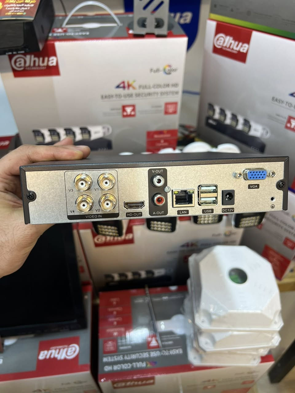 متوفر اجهزة Dvr مع ملحقاته محولة وماوس متوفرة كميات السعر ٣٠ الف فقط
***********
