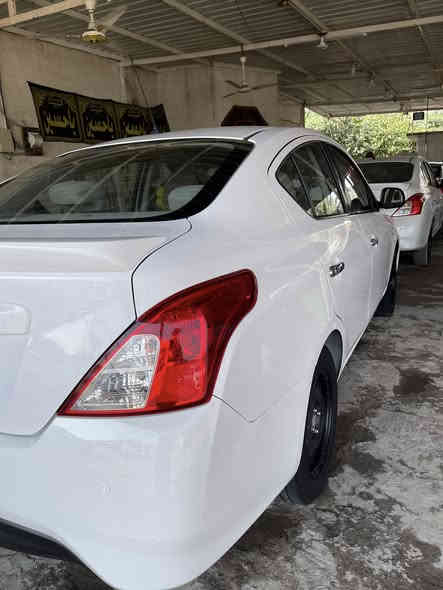 نيسان سني هندي 
مديل ٢٠٢٣
ماشي ١٩
الضرر قطعة وحدة رش جاملغ امامي بدون فتح
ترقيم جديد سنويا ٣١
رقم ***********
