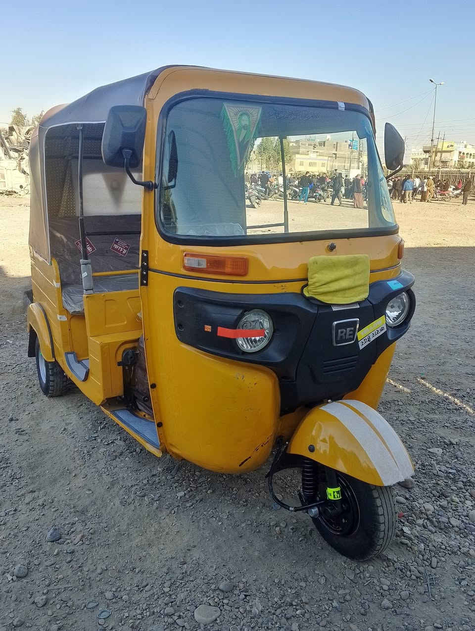 سلام عليكم عندي تكتك مديل 20رقم كربلاء مشروع وطني تحويل ثاني يوم تكتك خير من الله كامله على اخر حبايه الف دينار ماضب عليه اي خياس مابيه معمره دوس وبيه طخه بلصفحه اليسره يم الدوسه ولباقي خير من الله التكتك تجي وشوف اذا بيه قطرت خياس اني خادم كهربائيات شغاله التكتك خير من الله كاعده وحلوه تراي زيرو السعر خاص  مكاني بغداد غزاليه شارع المركز رقمي ***********
