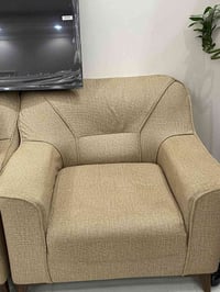 تخم ٧ مقاعد • نظيف جدا • استخدام شهر