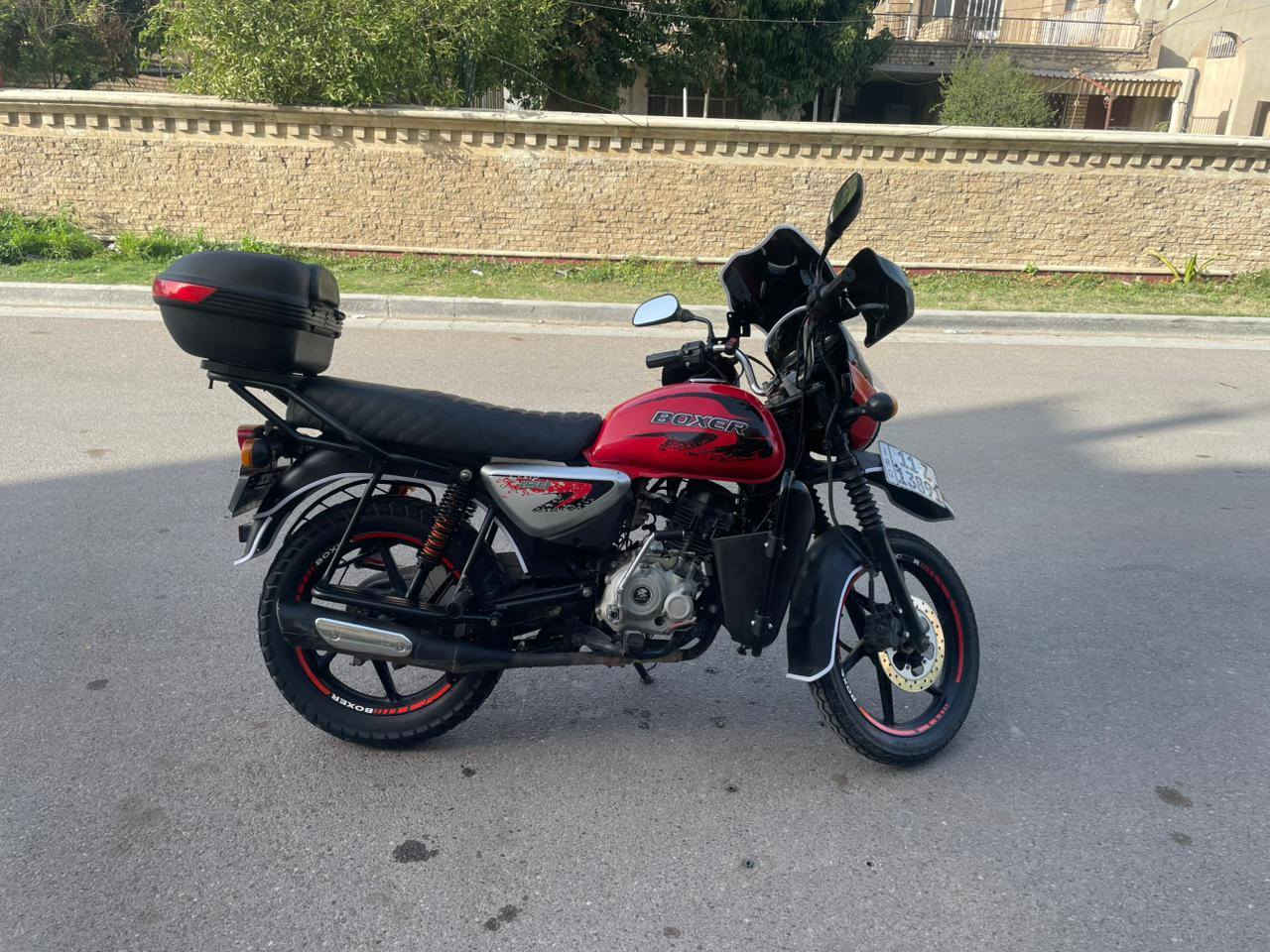 بوكسر موديل٢٣ استلام ((بل٢٤ شهر ال١١))
رقم وسنوية بغداد تحويل نفس اليوم
بلادية الدراجة جدا نضيفة ماشية٢٤ حقيقي استخدام شخصي علة ايد وحدة،،
بيهة خيط بالكبسة القوية فقط،،
البارحة بدلت فلاوين وراجز سلف جديد بلادي وزنجيل،،
جاهزة للعمل ربع نكرة وكلشي شغال بيهة،،
كلشي جديد وضع شركة،،
رايدهة بمليونين و٢٥٠ ومجال بسيط واتشرف بيكم
مكاني بغداد المنصور
***********‪
