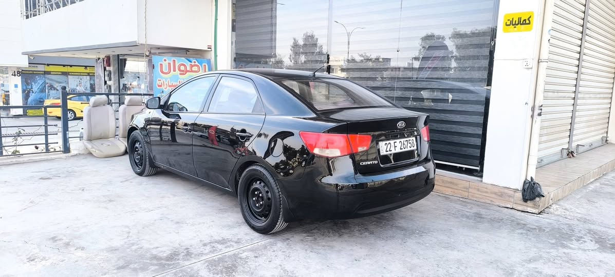 السلام عليكم
كيا سيراتو 2012 كوري 
محرك 16 دوش 
محرك وكير وتبريد شرط 
رقم وسنوية جديد 
سياره فقط جاملخ بدون  داخل  جاملخ النفر
وأثر حالوب  فقط 
السعر   88
   مكان موصل حي فلسطين 
***********
واتساب واتصال
