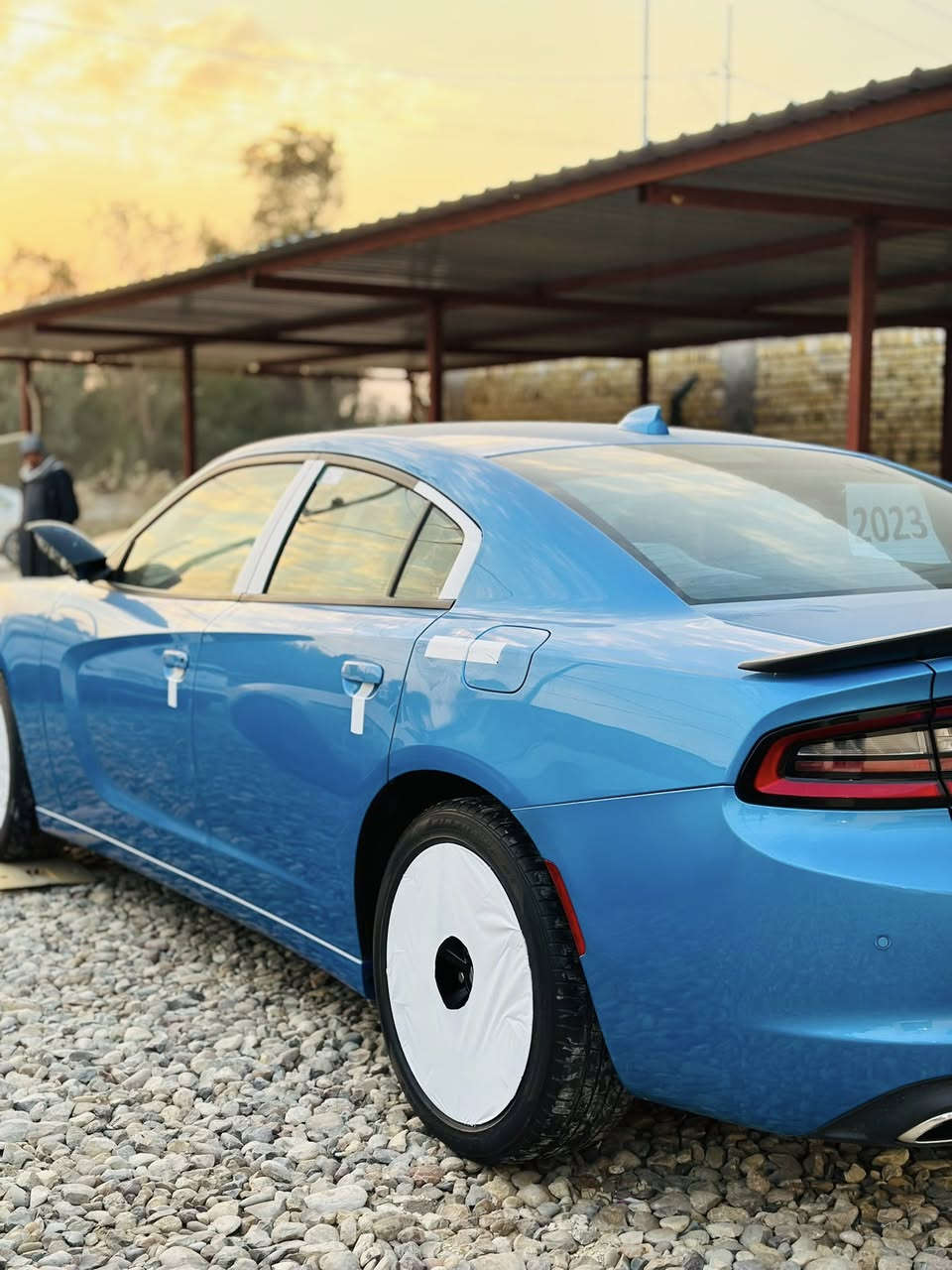 🚗 للبيع | Dodge Charger SXT 2023
- لون مميز وارد أمريكي - مواصفات ممتازة - رقم بغداد بسمنه 

 او المراوس 

حادث -مياه امطار ما واصل للمحرك يعني المحرك برغي ما مفتوح بي .سيارة كارتون

🔹 المحرك:

• V6 سعة 3.6 لتر – 292 حصان

• ناقل حركة أوتوماتيكي 8 سرعات

• دفع خلفي RWD 

🔹 المواصفات:

• شاشة وسطية + بلوتوث + Apple CarPlay وAndroid Auto

• كاميرا خلفية + حساسات

• تشغيل بصمة + تشغيل عن بُعد

• تكييف منفصل أوتوماتيكي

• مقعد سائق كهربائي

• مقاعد مريحة + مساحة واسعة جداً

• جنوط ألمنيوم + عادم مزدوج

• أضواء LED أمامية وخلفية

• نظام أمان متكامل (ABS, ESP,

.المكان / ديوانيه ، عفك 📍

الهاتف/ ***********

واذا اكو امراوس اراوس

