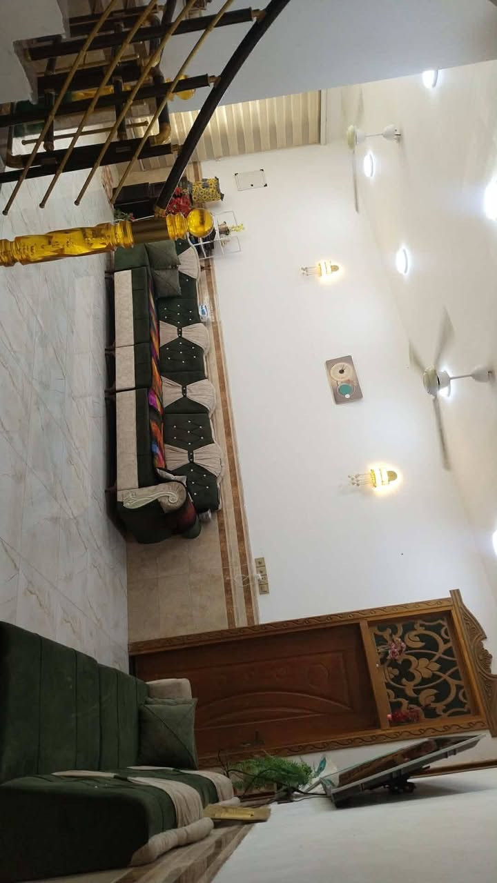 مساء الخير يافراشات حسابي🦋🦋
جبتلكم بيت فول الفول فن واحد يحجي ويكول 💣
بيت طابو صرف بناء درجه اوله المساحه 250 وبي خلف البيت 50متر حديقه مطلوب اسكان بناء جديد غرفتين استقبال صاله مطبخ صحيات داخليه وخارجيه
  قرب فلكة سومر
 التواصل خاص 📲


**إذا كنت صاحب هذا الإعلان وتريد حذفه لأي سبب، رجاءا أرسل رسالة إلى الدعم الفني**