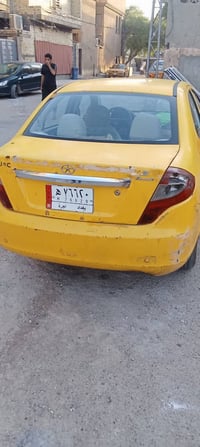 للبيع سياره صيني مكينه وكير كورله السعر 15ورقه مكاني بغداد 07707424016