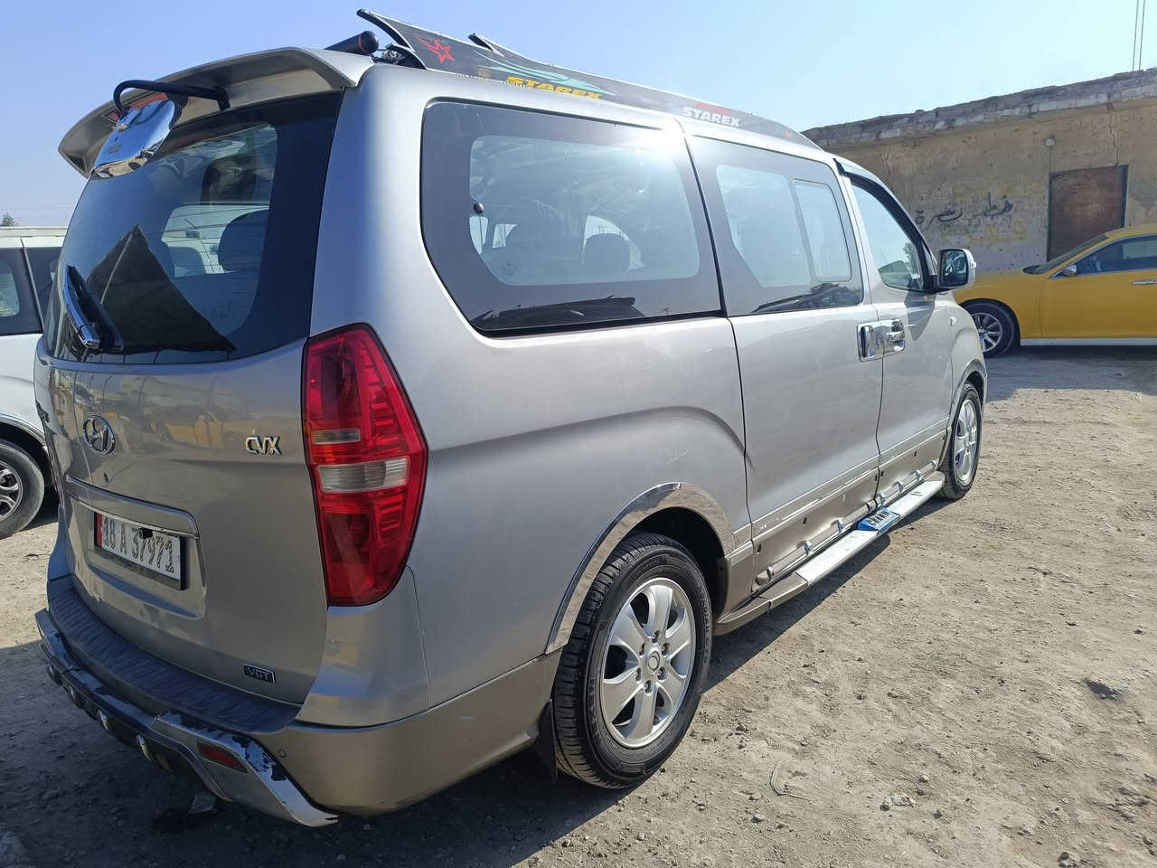 استاركس موديل 2015 رقم بابل  انكليزي محوره سبلاين سياره جاهزه اخوان السياره جديده وحلوه ***********
