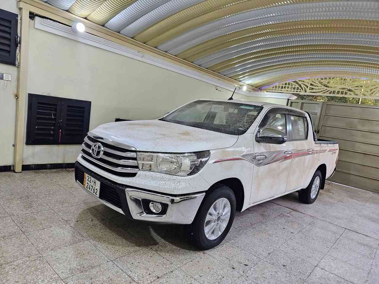 سلام عليكم عندي سياره البيع بيكم هايلوكس موديل 2024 رقم اربيل كير وتماتيك مكفول كفال عام ماشيه 10 ألف تحويل مباشر سياره ساز فول فول موصفات السعر عنوان بغداد ولشراي يتصل على ***********
