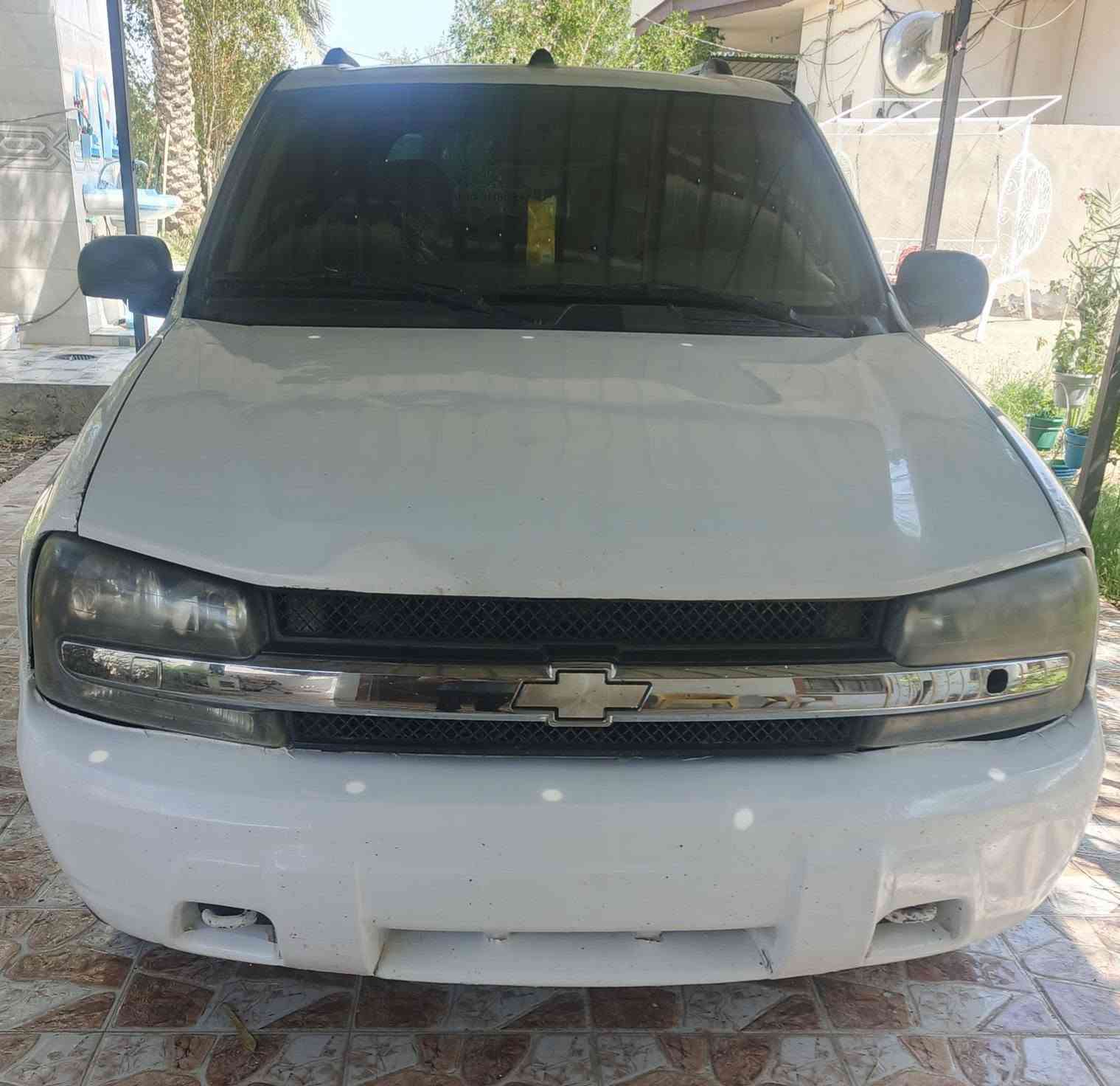 السلام عليكم لبيع بلايزر مزاد موديل 2005 كتابهة تترقم ديالى تبريد شغال  محرك وكير مال برادو  استفسار اكثر اتصل علا رقم ***********
