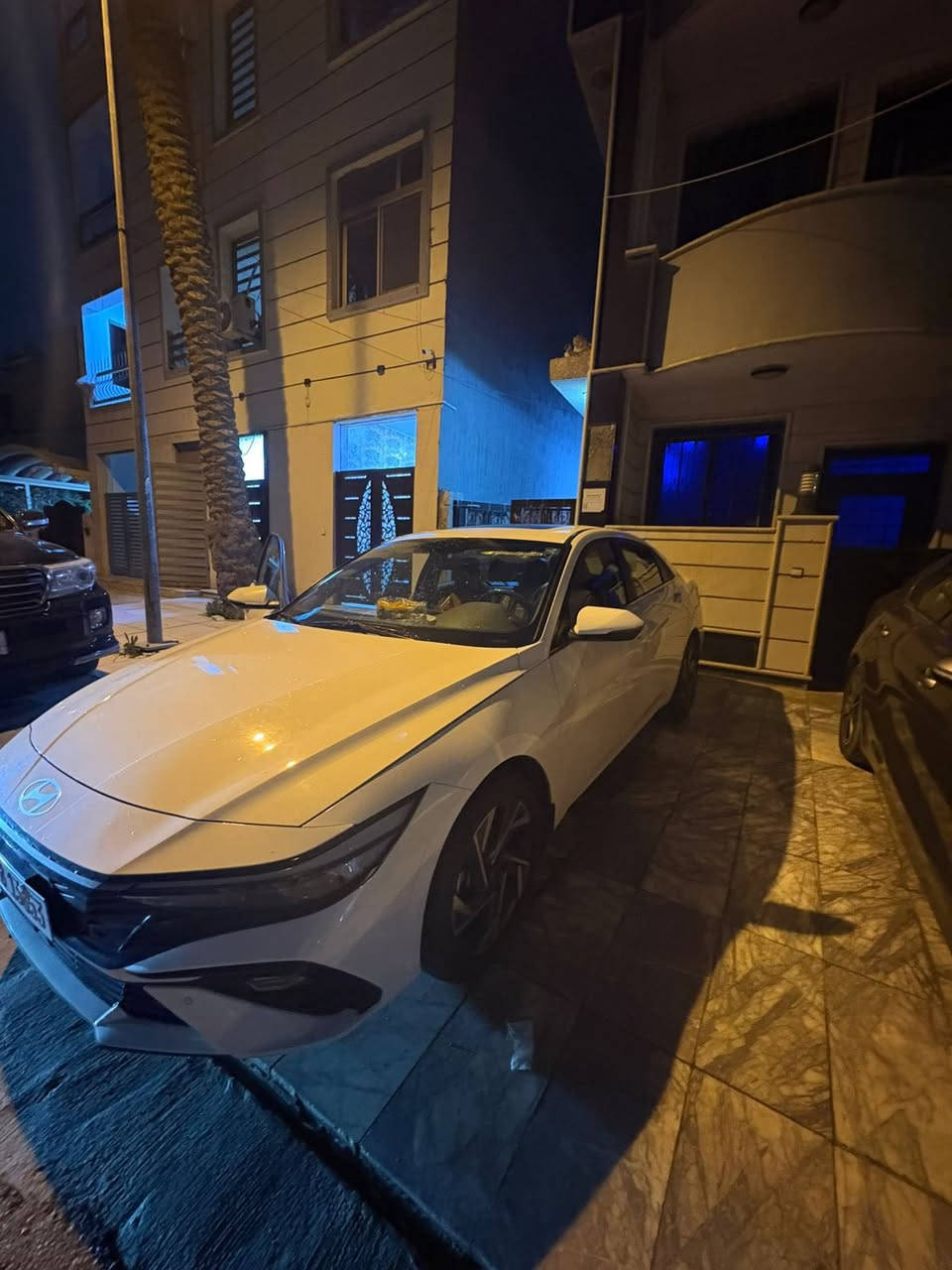 النترا خليجي 2024
فول مواصفات اعلى شي 
مكينه 2000 دوش 
قطعتين تبريد 
بصمه فتحه 
بيها طخه رجعت عليها سياره ونصبغت 
الباب وسونار موضح بلصور 
السياره باسمي مكاني بغداد الحارثيه 
السعر 176 
للاتصال ***********
