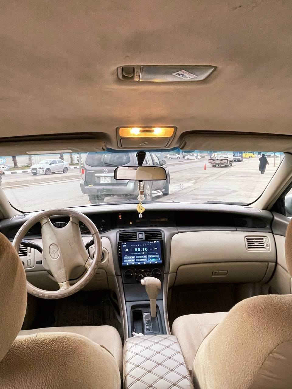 تۆیۆتا ئەڤەلۆن مۆدێل 2000 هەزەی نوێیە سەنەوی تا 27ە 3پارچەی بۆیاغە پێش و پشتی کەپسە مەکینە بەشەرت گێری تەپەیەکی کەمی هەیە بەناو کردن بەشەرت نرخ 68و مەجالێکی کەم 
*********** أربيل, العراق
