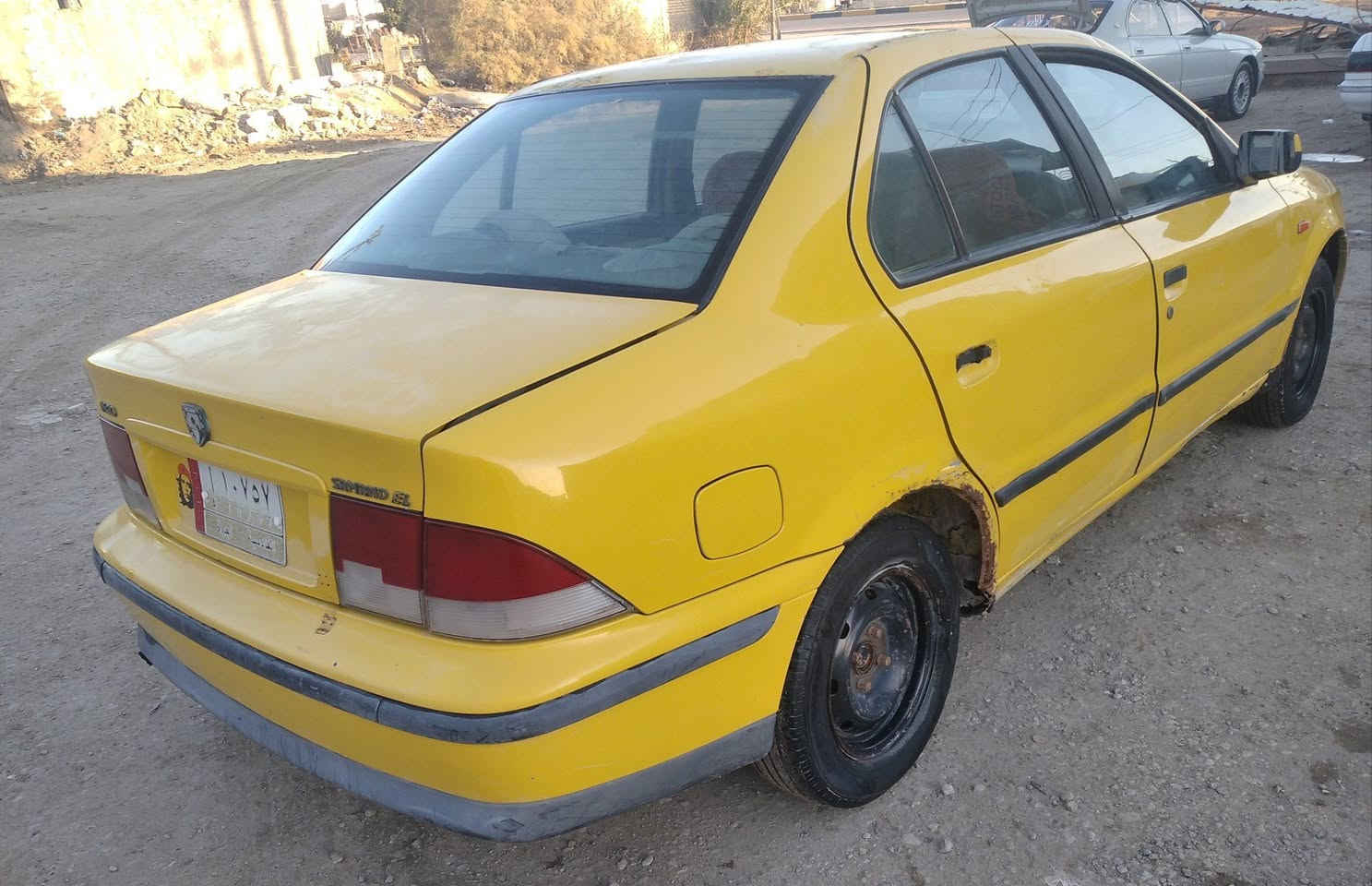 السلام عليكم للبيع سمند موديل 2009 رقم قادسيه سنويه عظم  مالكهه بل شاميه قريب عليه محرك اوكير جدد حداديه جديده تخم تأير جدد كهربائيات شغاله جاهزه السياره السعر 13 ورقه العنوان ديوانيه قضاء الشاميه التواصل اتصل ***********
