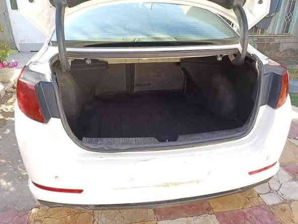 السلام عليكم
ابوتيما 2013 وارد أمريكي رقم مثنى  محرك جديد GDi 2400 تخم تاير جديد سياره نضيفه شوفت العين باتري جديد ضربه بلادي جاملغ خلفي الايسر سياره نضيفه حداديه جديده تدفئه تبريد كله جديد  سياره حره وما مطلوبه وسنويه جديده  للاستفسار عله الرقم  واتساب او ع الخاص ***********
