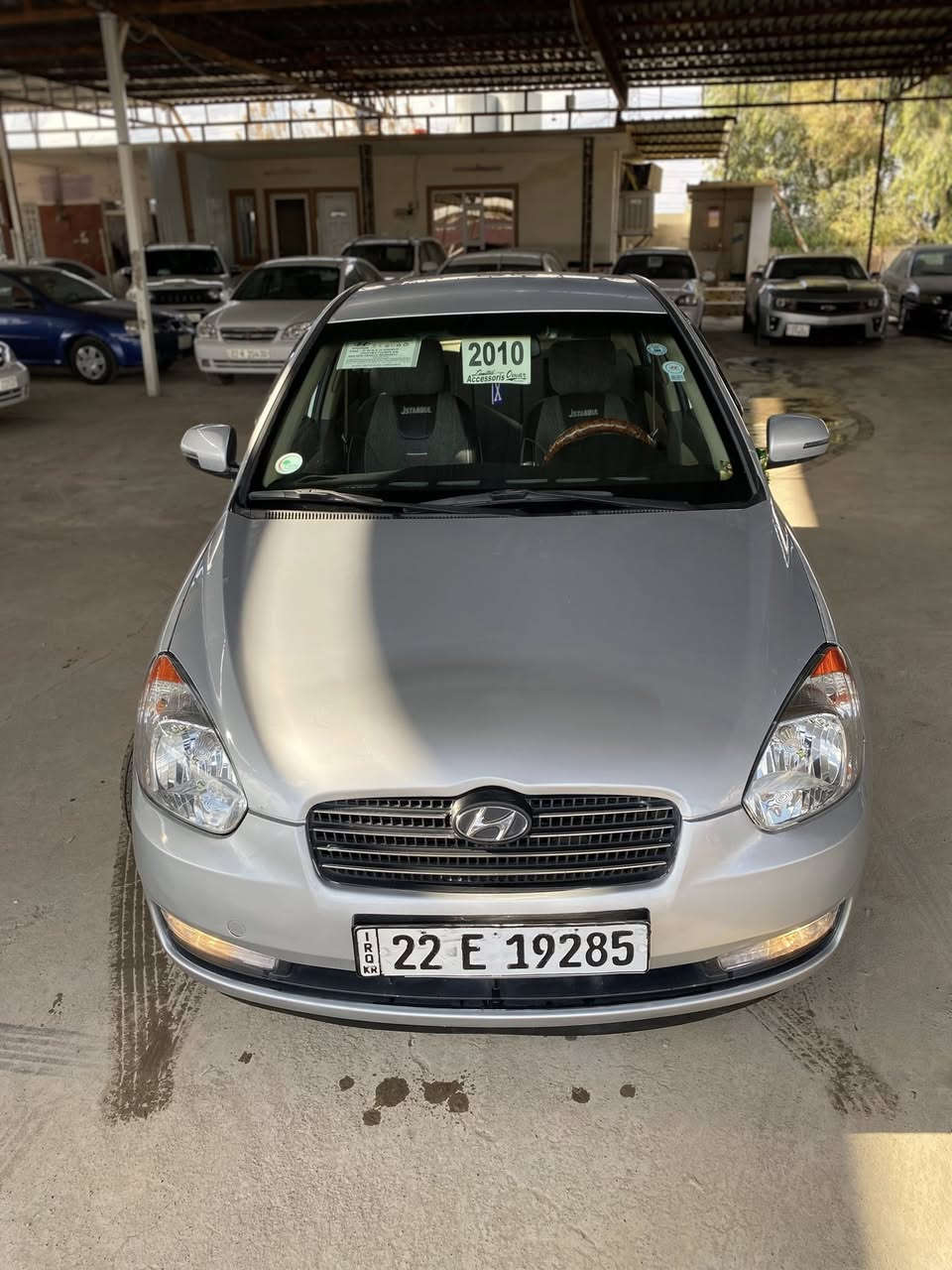 السلام عليكم هونداي اكسنت موديل 2010 محرك 16 بلادي مامفتوح كير اتوماتيك السياره فول مواصفات بس بدون سلايت إشارات بل مري جامات كهرب السياره ارقام سنويه كلو جديد بسمي كابون بانزين بيه السياره جاهزه من جميع النواحي السياره بيه أشويه بل بوند صبغ فقط والباقي كفاله حتى من البارد السعر 98 بي مجال بسيط الموبايل ***********//***********
