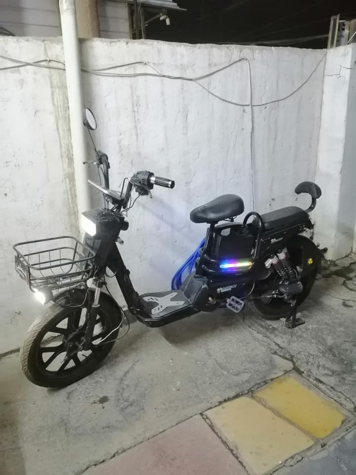 السلام عليكم    بصمة سويج عدد 2 السعر  350 وبيه مجال *********** بغداد حي القادسية
