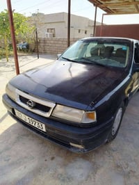 سياره فكتره حجم 16 موديل 92  رقم دولي بسمي كير محرك شرط  السياره بيها ...