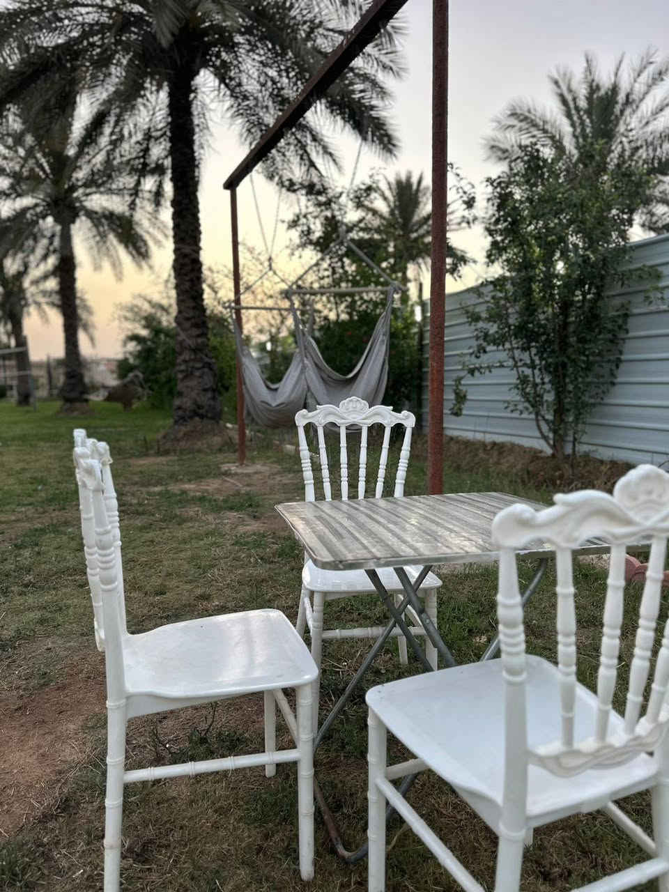 مزرعة الزعفران الشاطئية 
متوفر حجز اغلب ايام الاسبوع موثق في تطبيق اجرلي إطلالة شاطئية على نهر دجلة🏖️  
العنوان : الزعفرانيه نهايه شارع الربيع مجاور مصنع ببسي بغداد 
للحجز والاستفسار الاتصال او التوصل واتساب : ***********
***********
