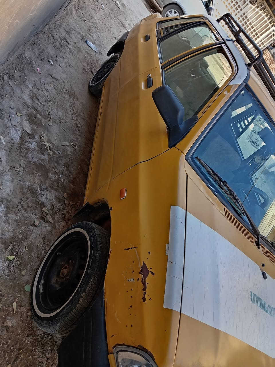 للبيع
موديل 11 كشر نضيف كير مكفول مكينه تبخر
هيه وغرمات مصفره  مكان السياره بابل السعر 22 وبيها مجال للطيبين 
***********
