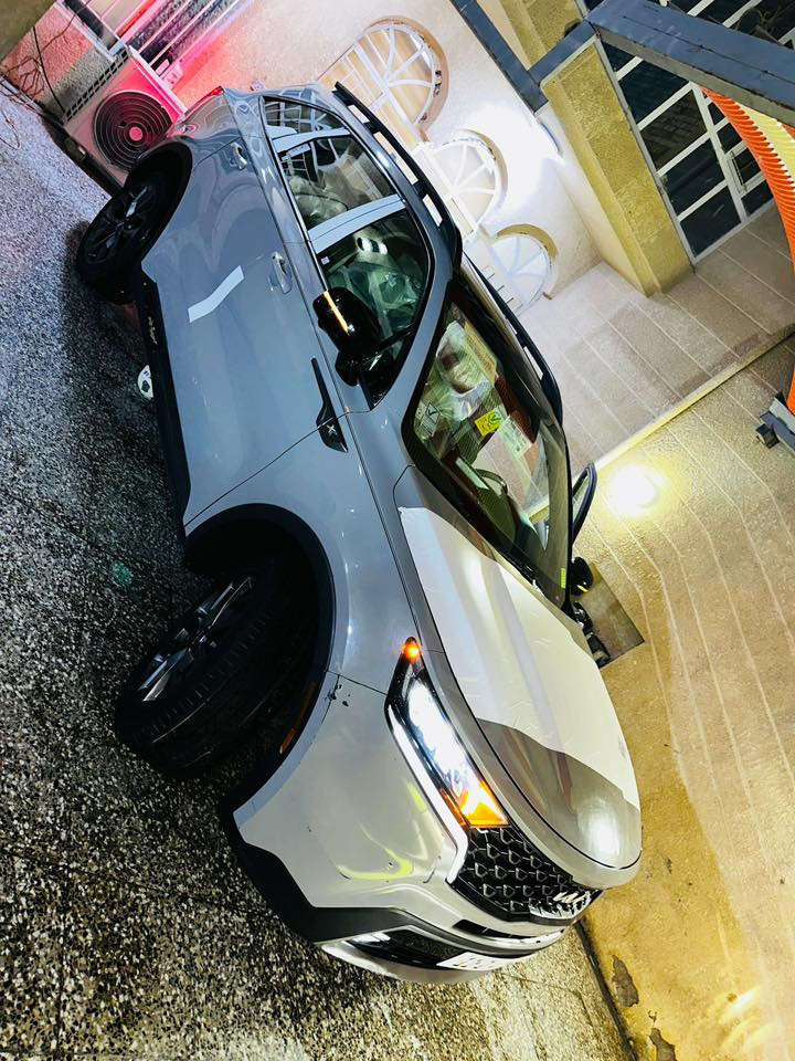 سورنتو 2022 وارد امريكي رقم بغداد   

🔴بانوراما سقف                        
🔴تشغيل عن بعد دخول ذكي     
🔴بصمه 
🔴لايت عدسه زنون عالي ناصي بلادي 
🔴لدات 
🔴مري قلاب اشارة ترحيب 
🔴صندوك ذكي وكهرباء 
🔴كراسي جلد هيتر كراسي vip 
🔴7 راكب 
🔴شاشه جبيرة كامرة 
🔴 
🔴 فول رادارات امامي خلفي جانبي 
🔴ويل كب 
🔴 سايد بريك اوتو 
🔴اوتو ستوب 
🔴
🔴اربع انظمه قيادة 
🔴
🔴 
🔴محرك 2500 توربو 
🔴شاحن واير ليس
🔴بعد بيها هوايه مواصفات 
🔴بريك ذاتي خلفي
🔴 بريك ذاتي امامي
🔴 لون مميز 
🔴 
ماشيه 24 سياره بدون حادث كلين  

مكان السيارة بغداد ***********
مرواس عادي
