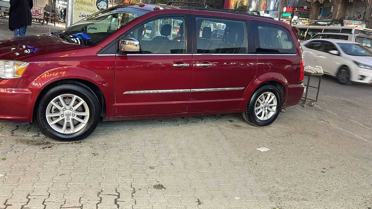 للبيع دوج كلاسلر  2016 سياره جاهزه من كل النواحي مرفق السونار مع الصور المكان بغداد الكراده تقاطع الاورزدي 
للاستفسار اكثر 
اتصال :- ***********
