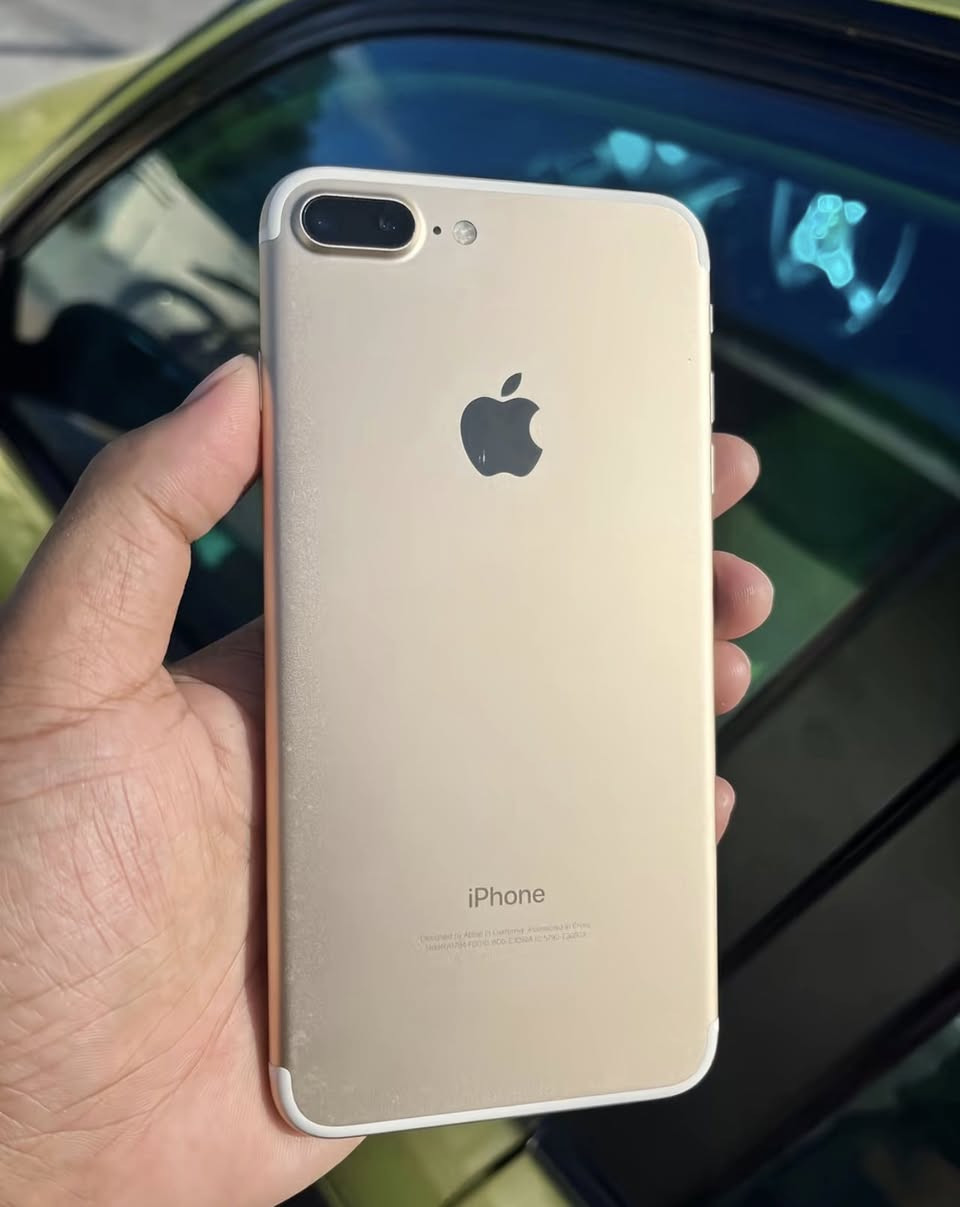 السلام. عليكم 
ايفون 7بلاص شرط مامفتوح 
ذكرته ١٢٨ /بطاريه ٧٥ بلادي  
شرط شخط مابي 
متواجد فيس 
ماسنجر وتساب 
***********
