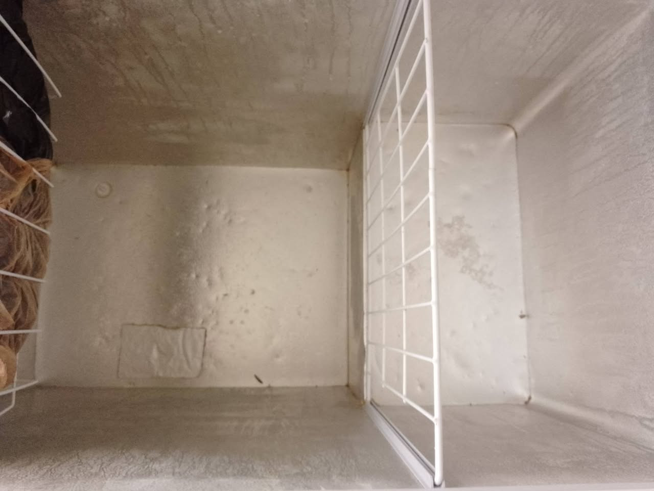 سلام عليكم عندي هاي لمجمده لبيع شغاله كلشي مابيه سعره 130
***********
