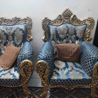 طقم ملكي • ٥ قطع • الماجديه شارع الملعب