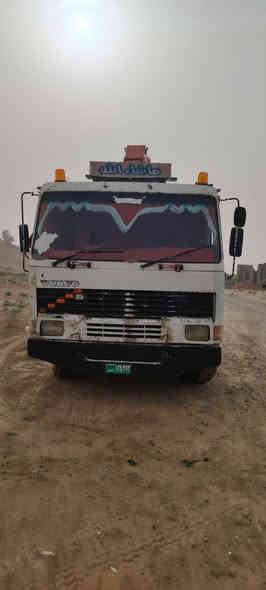 سلام عليكم كرين فالفو للبيع6طن سلايتين رقم نينوه سنويه منتهيه بل 19تحويل شرط سياره كله شقاله اتصال (***********)(***********
