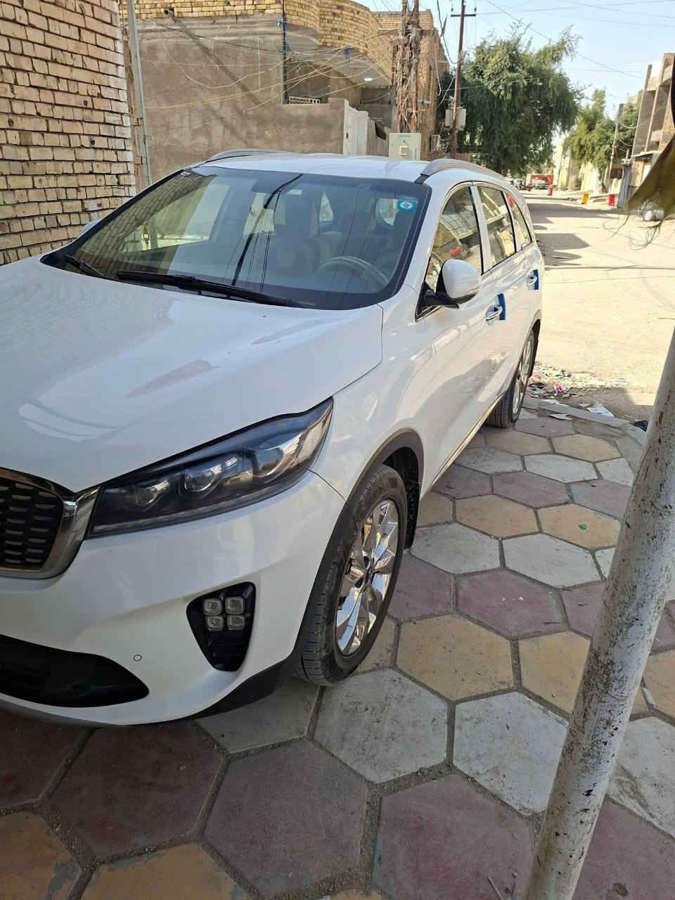 سورنتو ٢٠١٨ رقم ميسان ماشيه ١٦٠ السياره بيهه بارد بلباب مواصفات بصمه جنطه كهرباء شاشه كبيره كشنات كهرباء السياره موجوده في ميسان السعر٢٢٣ اتصل ***********
