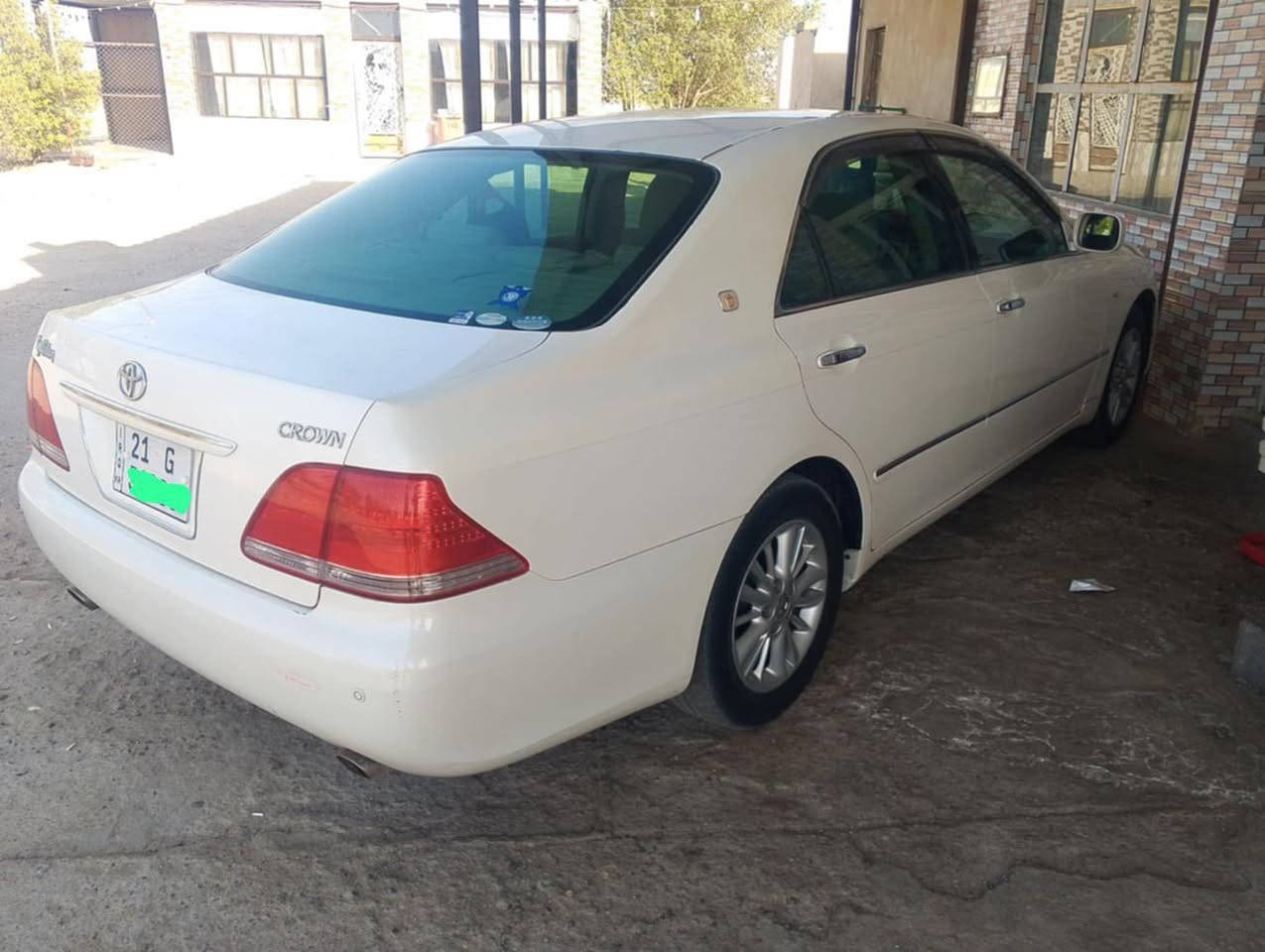 شاهينه اداوات ادوات شاصي ١٨٠ تحوير نجف دشبول امارات السيارة بالكارتون ماتخسر عليها الف  تخم تاير حدادية مشط ايسر بلاد كصة جنطة شغل درجة اولى باجات مشتغلها بادي متوم رقم سليمانية سنويه اصليه ام القيطان ماشية ٩٠ فقط
 (بلوتوث اصلي)شغل حسين غني
السعر٤٠ مال بيع ‭***********‬ مكان ناصرية
