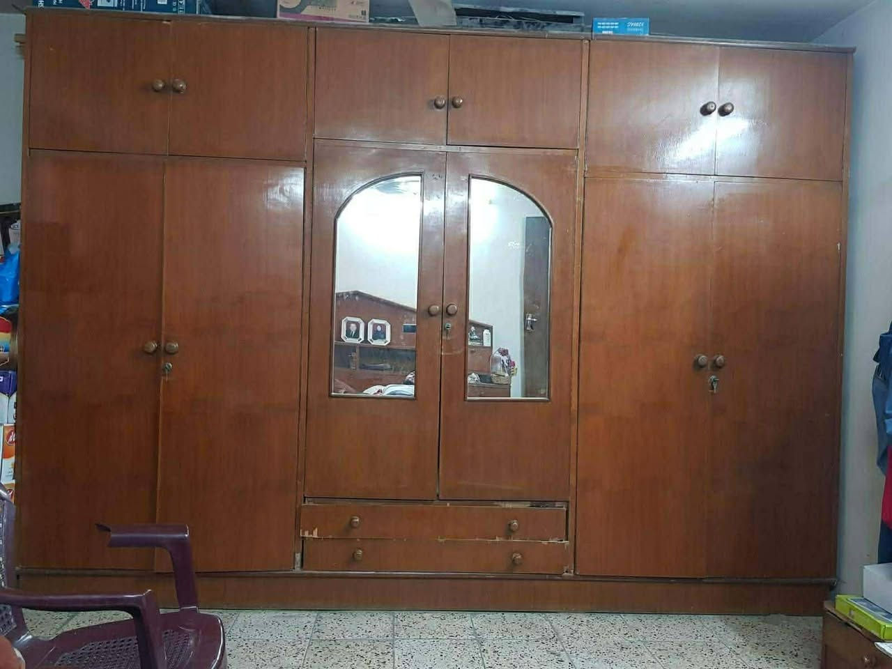 السلام عليكم عندي غرفة نوم صاج عراقي نفرين اربع قطع كنتور ٦بوب اريدهة بسعر ٣٥٠وبي مجا


**إذا كنت صاحب هذا الإعلان وتريد حذفه لأي سبب، رجاءا أرسل رسالة إلى الدعم الفني**