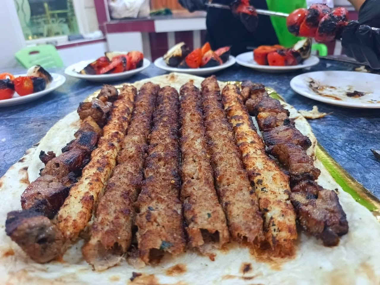 سيطرة تامة على الجوع والمزاج 🔥
الطعم الأصلي من اول لكمة واحدة
 طعم يخلي يومك يمشي صح
متوفر عدنا 
كبــــــــاب لــــحــــم غــنـــ👨‍🍳ـــم 
كــــــــباب لـــحـــــم عـــــجــــــ👨‍🍳ــل 
كبــــــــاب دجـــــ👨‍🍳ـــاج 
مشــــــــاوي بــــــــكل انــــــواعـــــ👨‍🍳ـــهــــــاااا 
اطلبها هسه وشوف شلون المزاج يتعدّل

🚩 للحجز والتوصــــــيل 
🚩للاتـــصــــال بــــالـــمطــعــم  
 📲***********
📲*********** 
📲***********

🚩بــــــــــــأدارة
 اولاد ابـــ➖ـــو يـــاســ➖ـــر
➖ العنــــــوان
➖ الـــــرمــــــادي
➖ ســـــدة البــــــعـــــلــوان
 ➖ اول بنــايــه قـــرب 
➖ جـــســر الجــزيــــــــره
