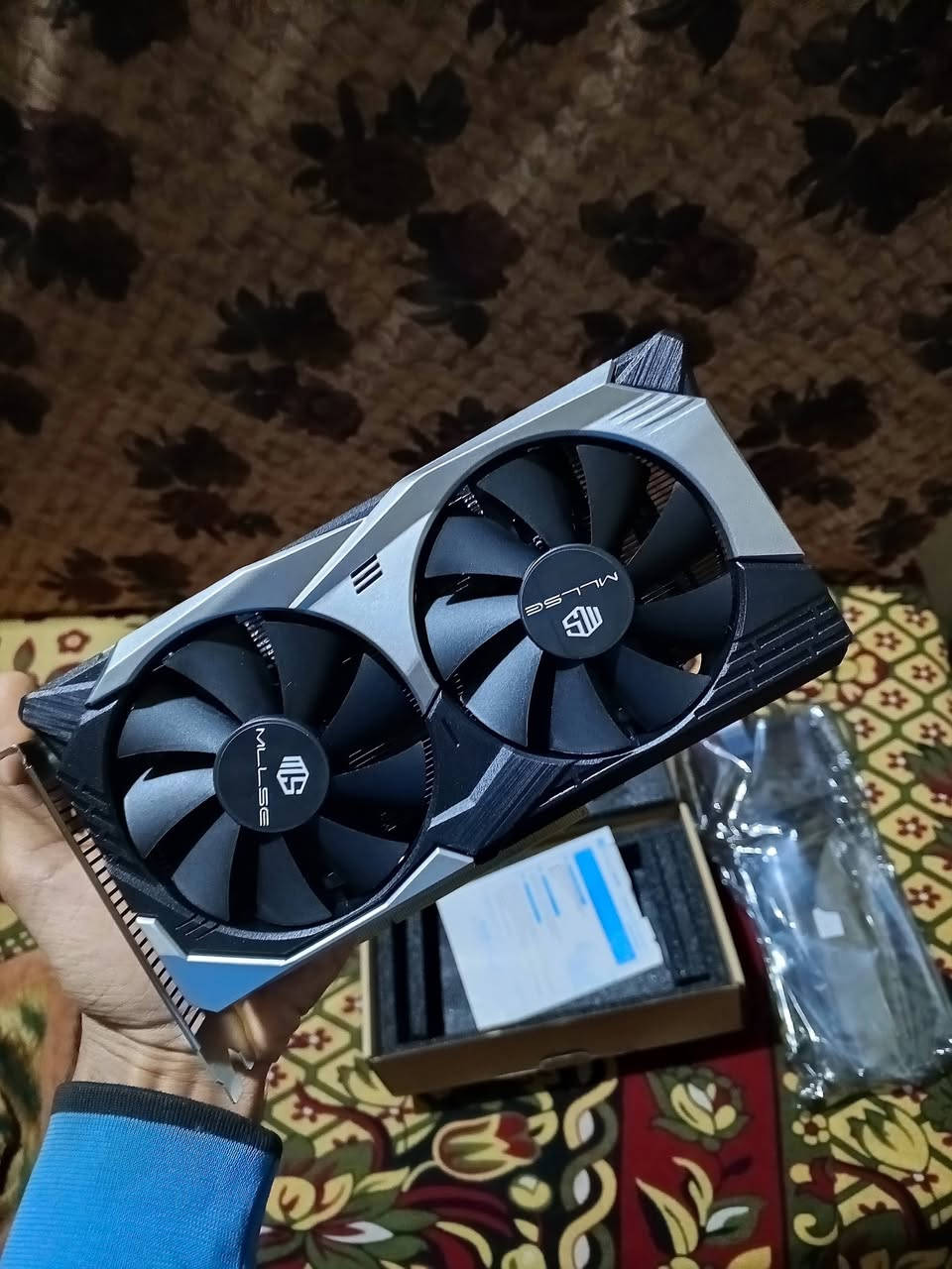 كارت شاشه rx580 نسخه 8كيكا ب100الف ويه التوصيل السعر نهائي شراي راسلني خاص وسهله مو شراي علق تعليق حلو مثل وجهك الحلو


**إذا كنت صاحب هذا الإعلان وتريد حذفه لأي سبب، رجاءا أرسل رسالة إلى الدعم الفني**