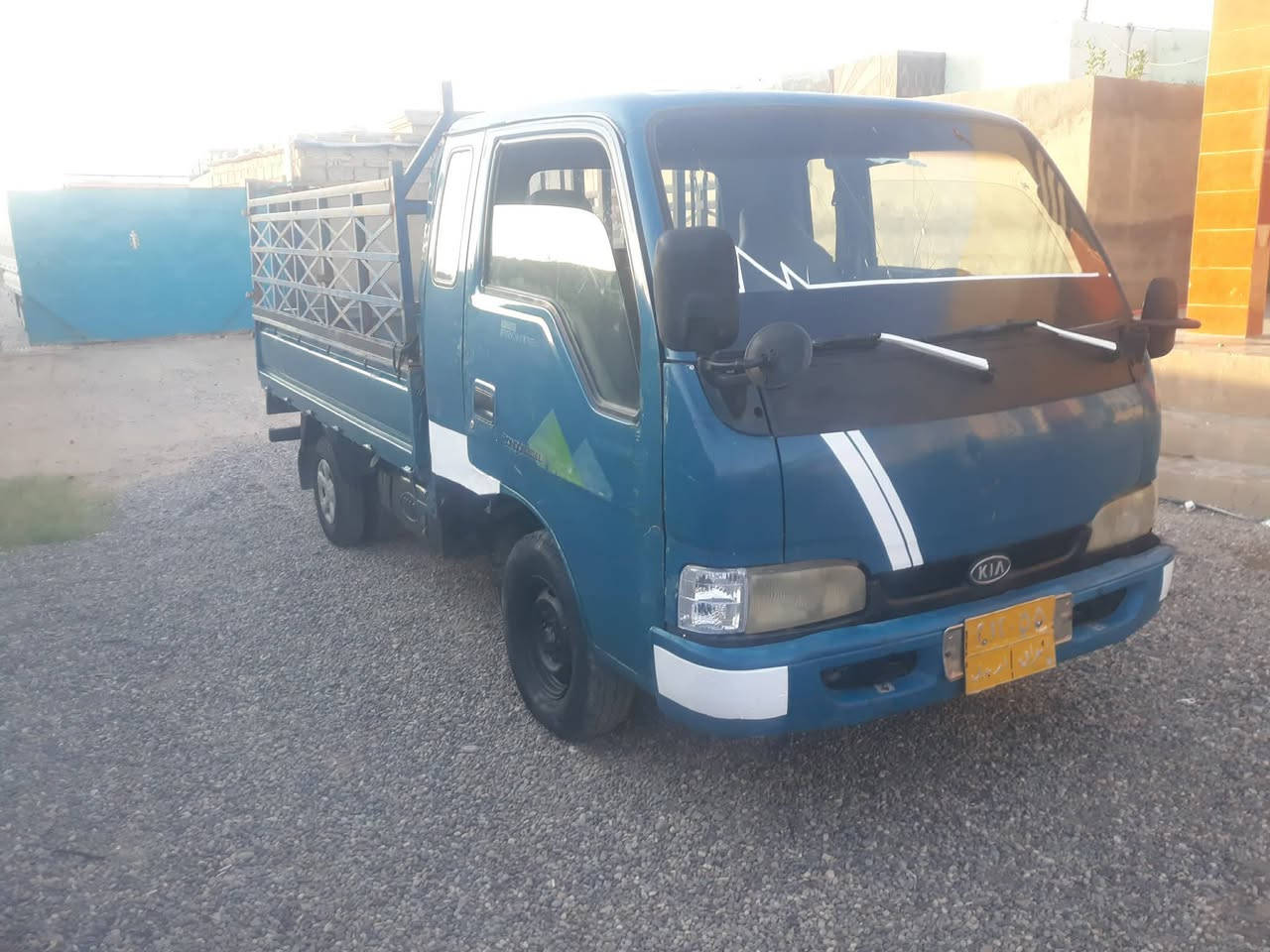 السلام عليكم كية فونتيرة موديل 2000  ما مسجلة كير محرك اكسن شرط كهربائيات شغالة شاصي ما مگصوص صدر باور شغال تواير جدد سيارة جاهزة مابيها نقص مال جناي السعر26 وبيها مجال البيع نقد مكان السيارة الشرقاط رقم الهاتف ***********
